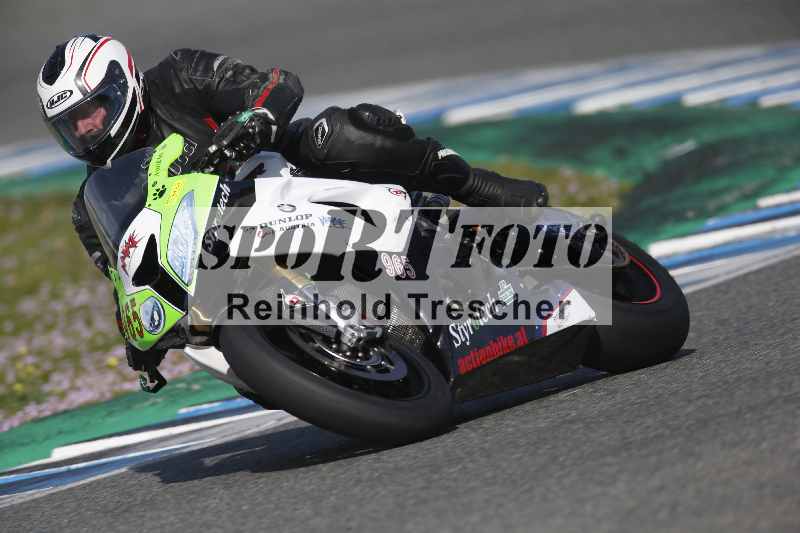 /Archiv-2024/02 29.01.-02.02.2024 Moto Center Thun Jerez/Gruppe gruen-green/965